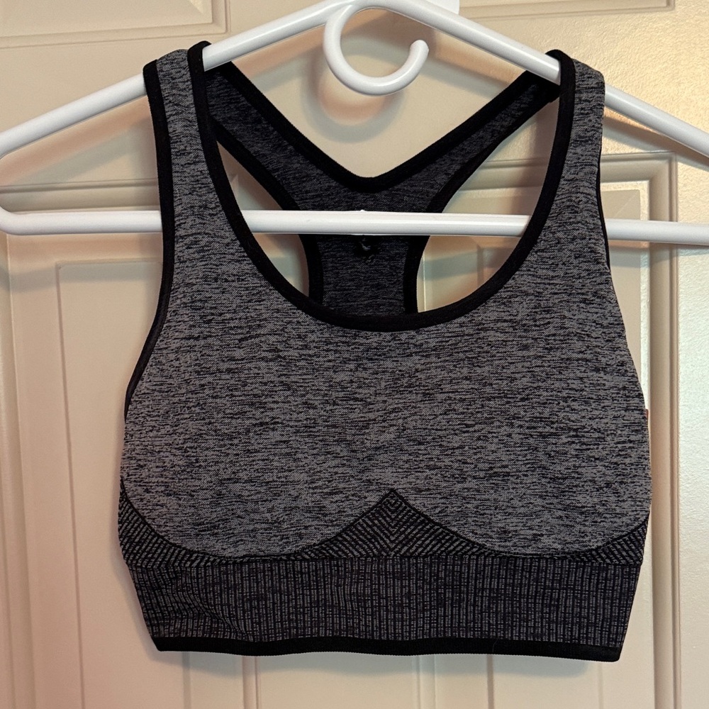 NWT Third Love Gray Sports Bra